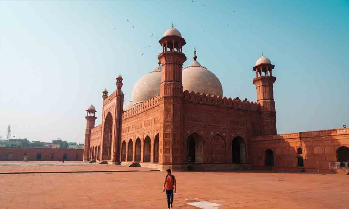 Turkish Airlines Billige Flybilletter til Lahore